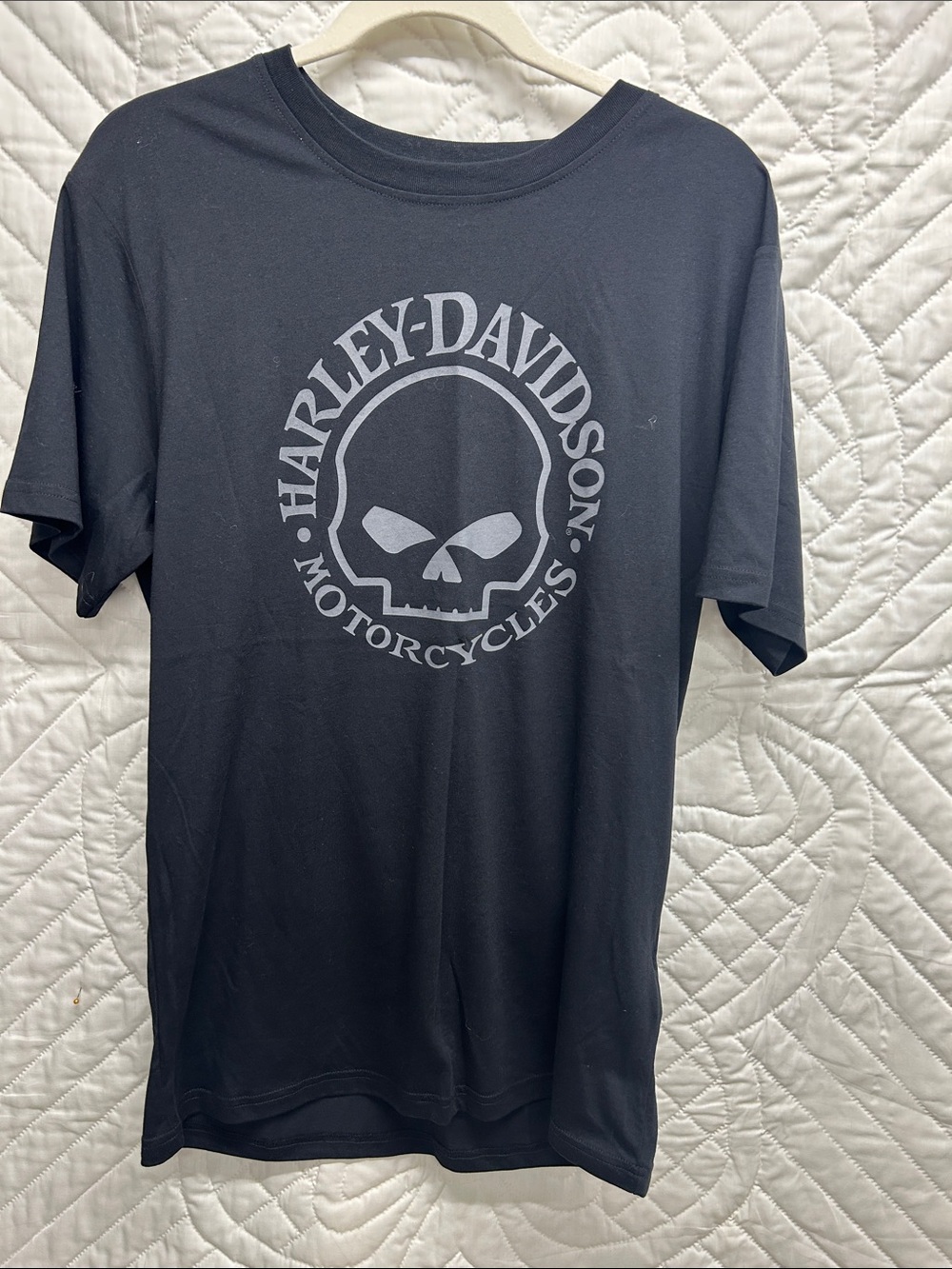 Harley-Davidson Black Short Sleeve Tee with Gray Skull Logo